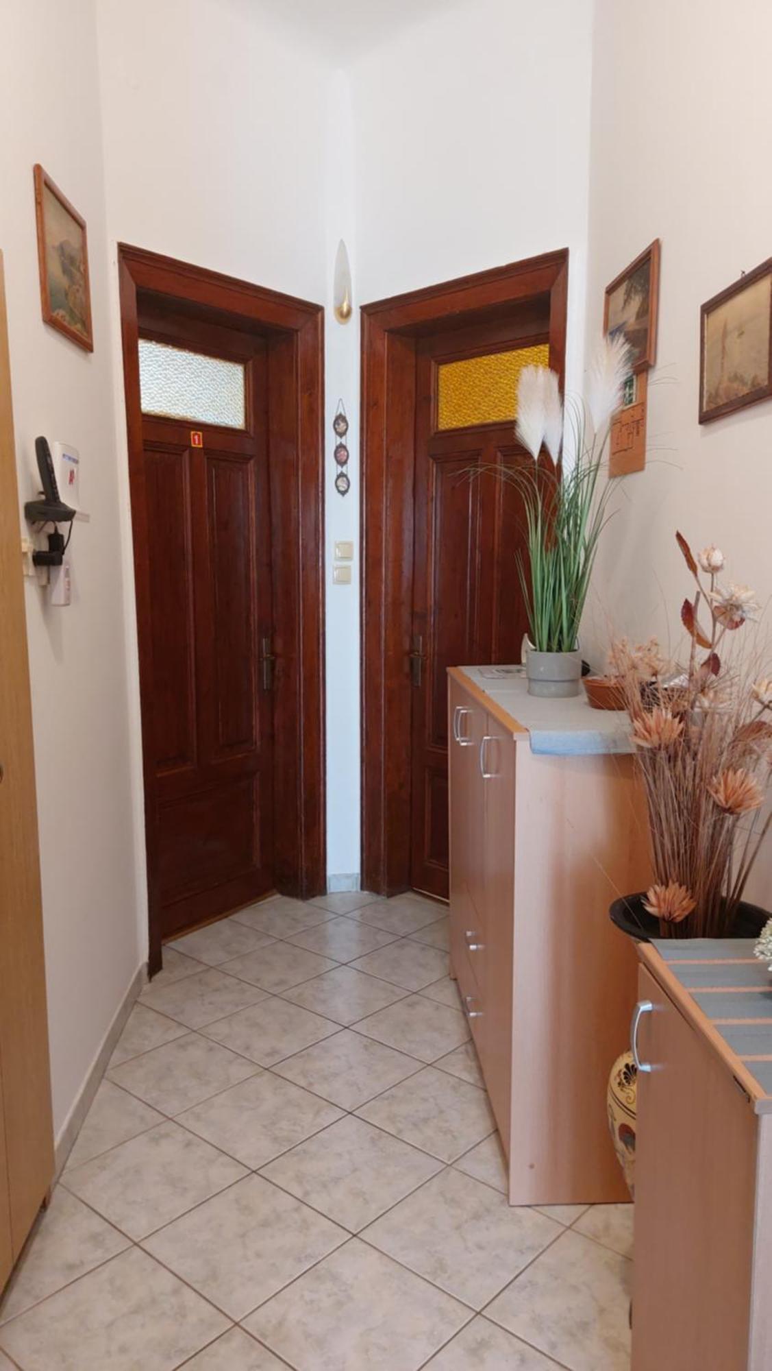 Nono Zlajo Apartment *